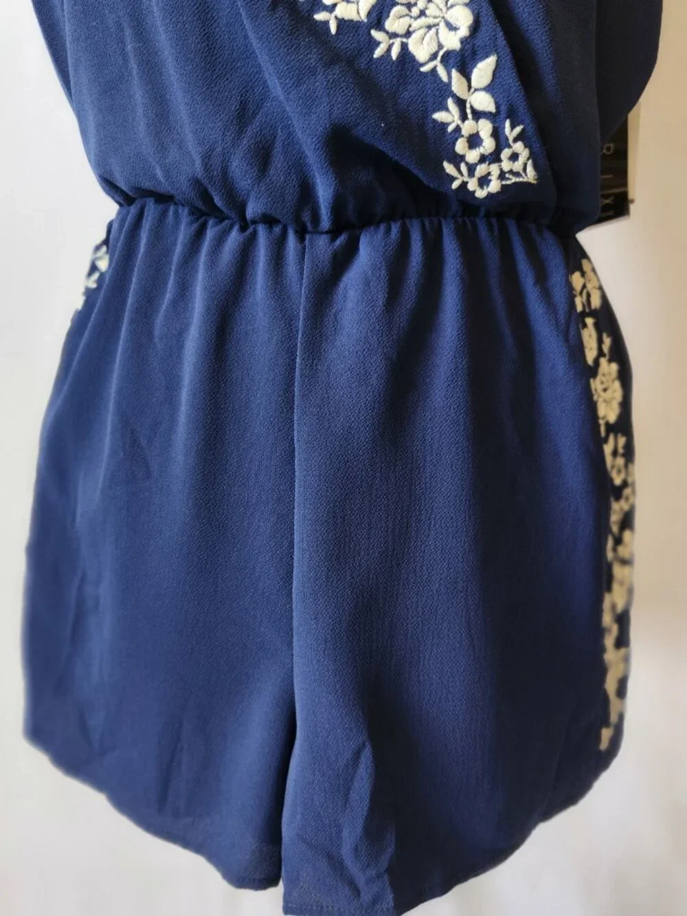 Trixxi Women Size L Blue Faux Surplice Floral Embroidered Strappy Sleeve Romper